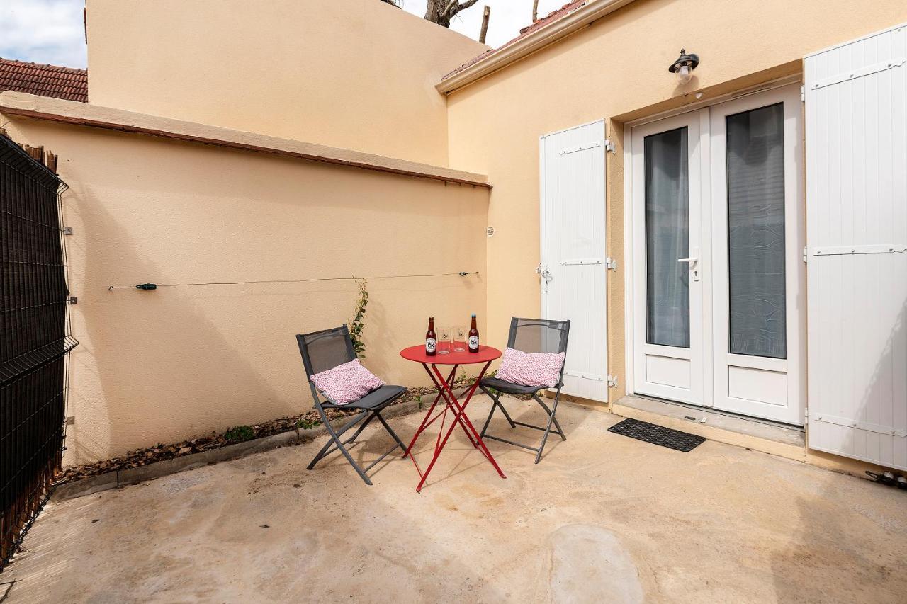 Appartamento Les Logis De Marcoussis Esterno foto